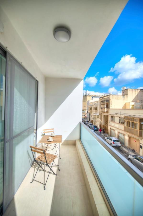 Large And Modern 2Bedroom With Balcony Glub1-1 Gzira Eksteriør billede