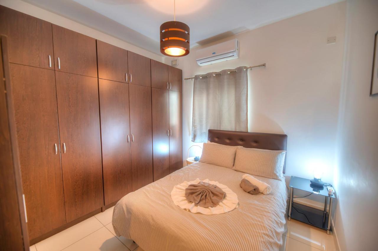 Large And Modern 2Bedroom With Balcony Glub1-1 Gzira Eksteriør billede